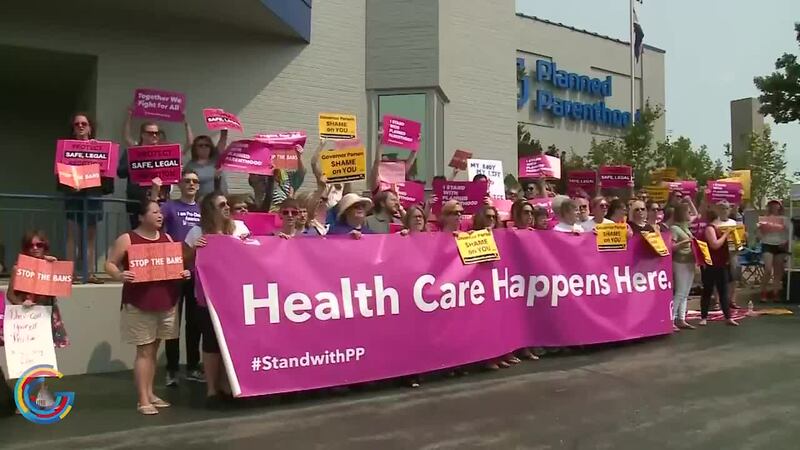 Govs meet with President Joe Biden in effort to protect abortion access